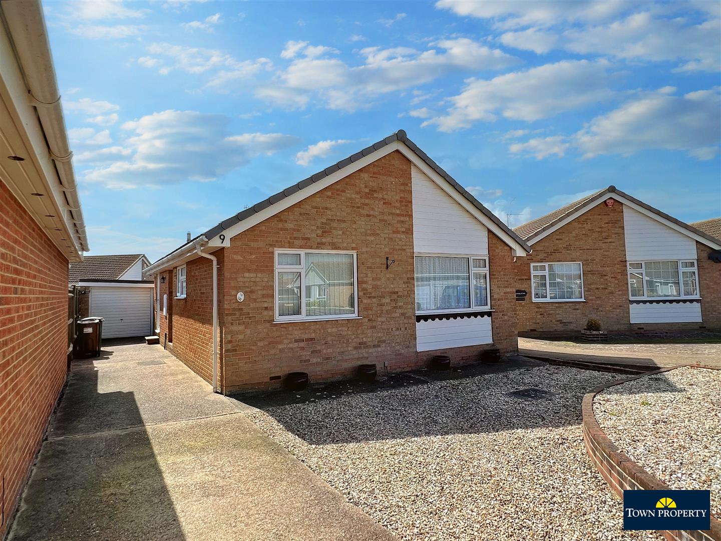 Property Details for Fleming Close Eastbourne East Sussex BN23 7AF